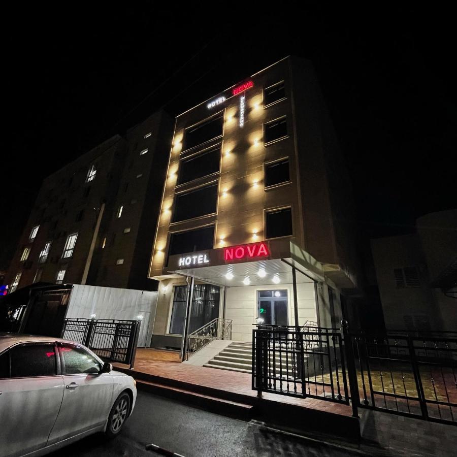 בישקק Hotel Nova מראה חיצוני תמונה